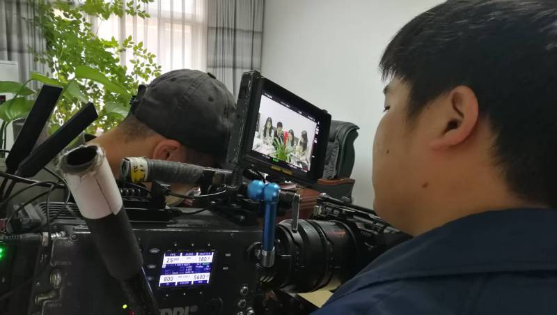剧本杀式体验：烈山区广告片拍摄公司构建沉浸式消费决策路径